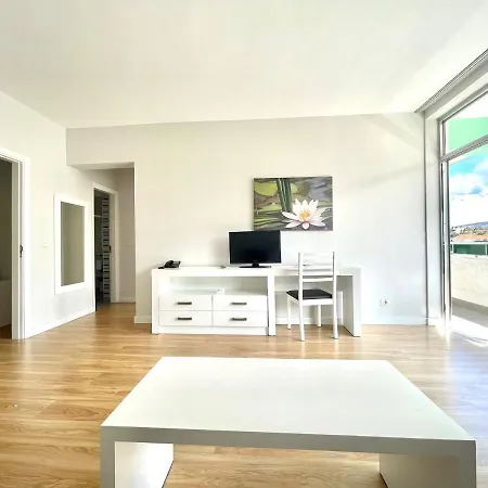One Bedroom With Wifi, Pools And Garden In Puerto De La Cruz プエルト・デ・ラ・クルス
